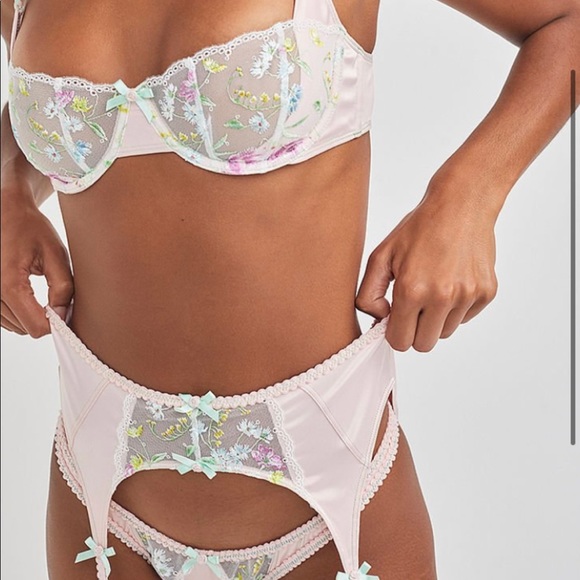 For Love & Lemons Midsummer Floral Garter Belt - Picture 6 of 11